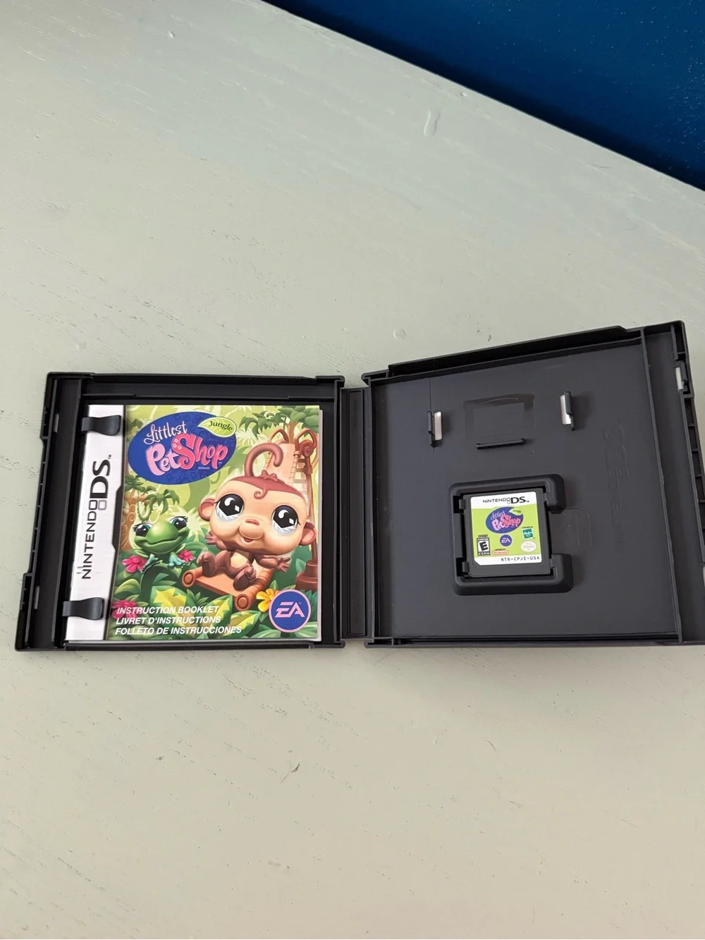 COMPLETE Littlest Pet Shop Jungle Nintendo DS Game, Case, Manual EUC